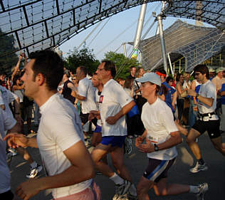 Vom B2RUN - Firmenlauf- Mnchen 2005