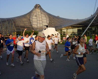 Vom B2RUN - Firmenlauf- München 2005