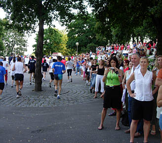 Vom B2RUN - Firmenlauf- München 2005