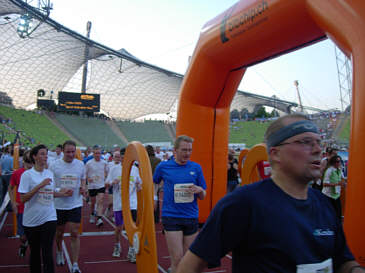 Vom B2RUN - Firmenlauf- München 2005
