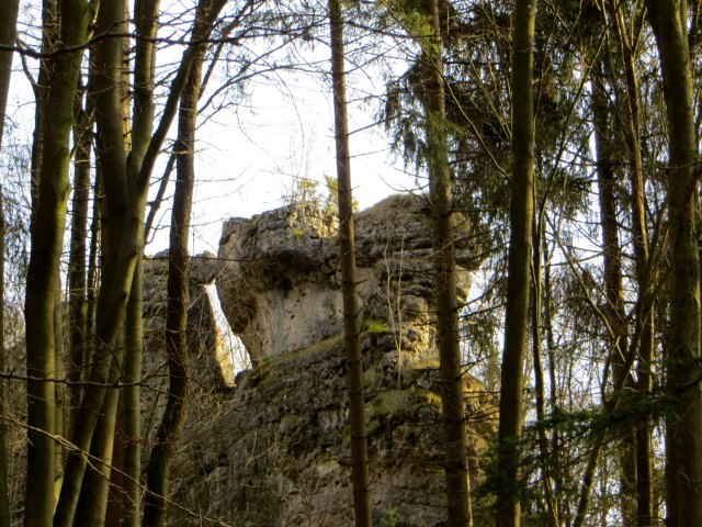Joggingtour bei den Felsen zwischen Kleingesee und Allersdorf am 27.12.2015