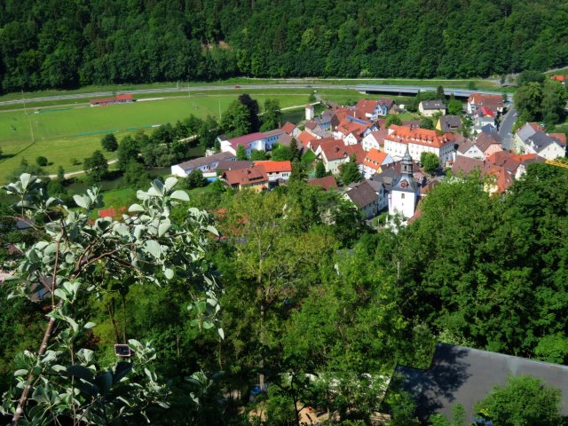 Frnkische Schweiz Tour mit Hohes Kreuz und 3 Hhlen am 03.06.2018