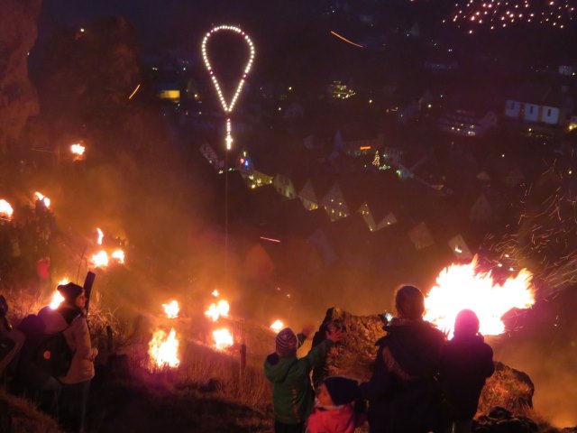 Lichterlauf Pottenstein zum Lichterfest in Pottenstein am 06.01.2018