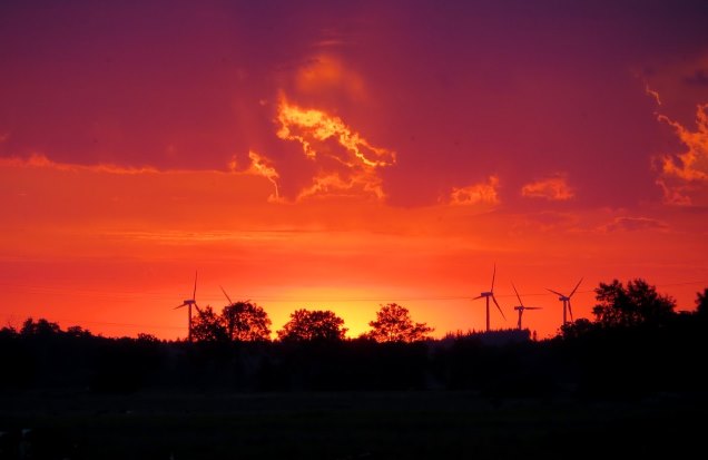 Sonnenaufgang bei Sommerlauf